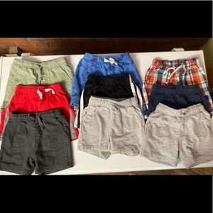 Lot of boys shorts size 2T